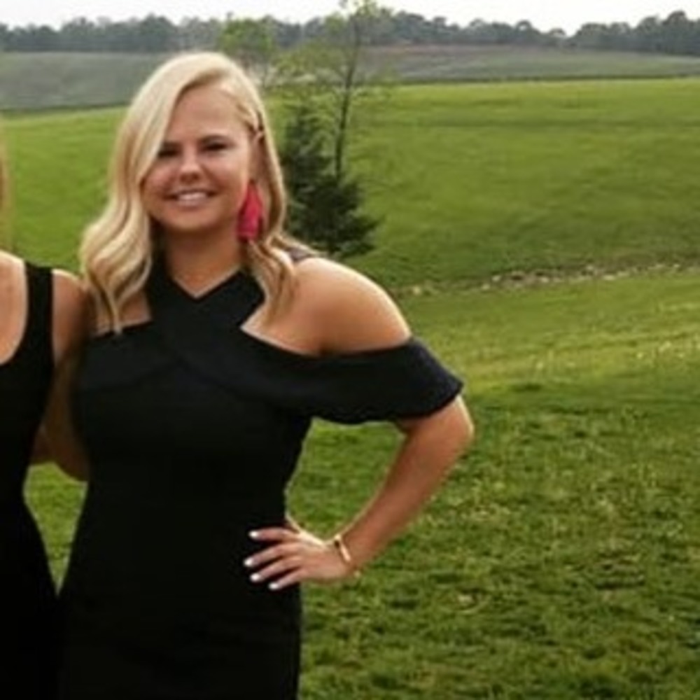 Meet your Posher, Emily